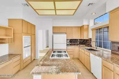 14441 N Lost Arrow, Oro Valley, AZ 85755 - Photo 15