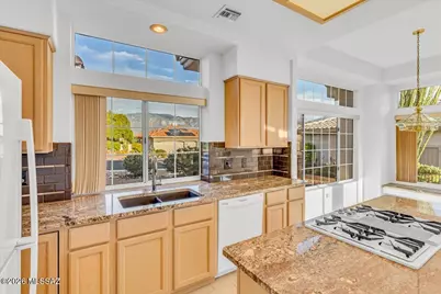 14441 N Lost Arrow, Oro Valley, AZ 85755 - Photo 13