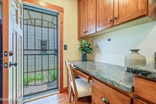1922 E 9th St, Tucson, AZ 85719 - Photo 15