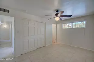 7253 E Eli Dr, Tucson, AZ 85710 - Photo 21