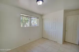 7253 E Eli Dr, Tucson, AZ 85710 - Photo 19