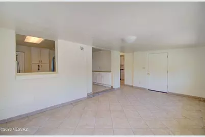 7253 E Eli Drive, Tucson, AZ 85710 - Photo 13
