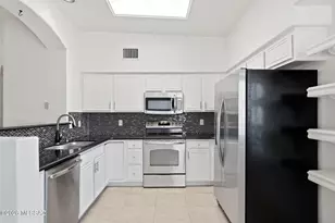 4219 W Golder Star Pl, Tucson, AZ 85745 - Photo 9