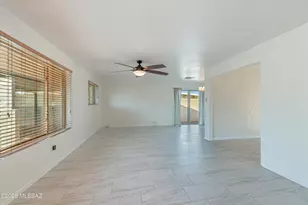6261 E 15th St, Tucson, AZ 85710 - Photo 15