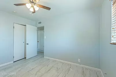 6261 E 15th Street, Tucson, AZ 85710 - Photo 21