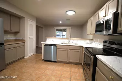 2475 W Waterway Place, Tucson, AZ 85705 - Photo 13
