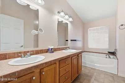 6321 N Desert Trail Road, Tucson, AZ 85743 - Photo 33