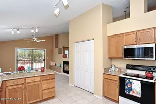 9544 Whetstone Mountain St, Tucson, AZ 85748 - Photo 11