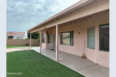 7648 W Creosote Spring Court, Tucson, AZ 85743 - Photo 5