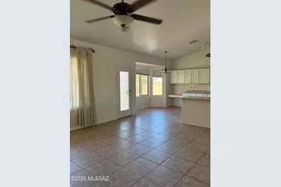 7648 W Creosote Spring Court, Tucson, AZ 85743 - Photo 11
