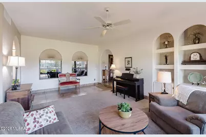 3955 W Coyote Ridge Trail, Tucson, AZ 85746 - Photo 33