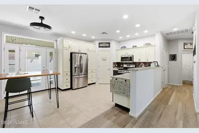 38925 S Running Roses Lane, Saddlebrooke, AZ 85739 - Photo 11