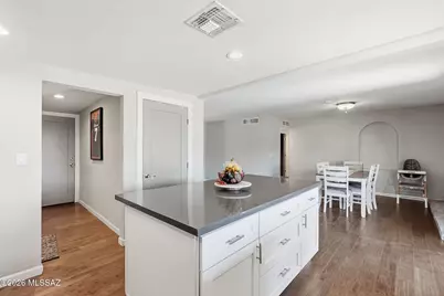 8411 E Baker Street, Tucson, AZ 85710 - Photo 15