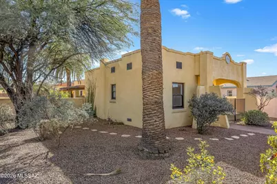 2442 E Mabel Street, Tucson, AZ 85719 - Photo 11
