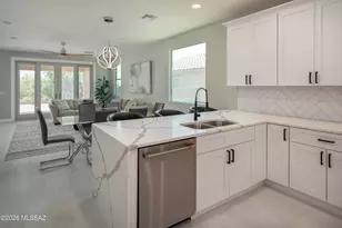 12192 N Golden Mirror Dr, Marana, AZ 85658 - Photo 1