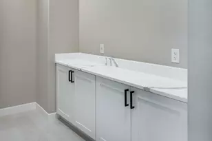 12192 N Golden Mirror Dr, Marana, AZ 85658 - Photo 17
