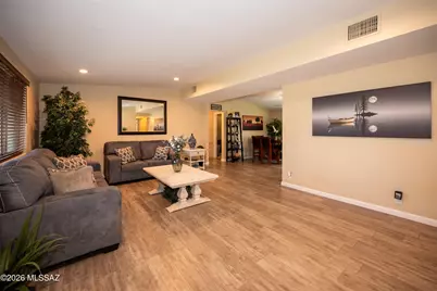 5752 E Waverly Street, Tucson, AZ 85712 - Photo 9