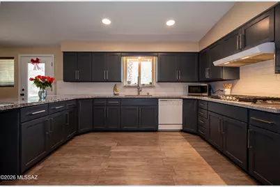 5752 E Waverly Street, Tucson, AZ 85712 - Photo 5
