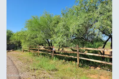 1800 Go Court #19, Rio Rico, AZ 85648 - Photo 3