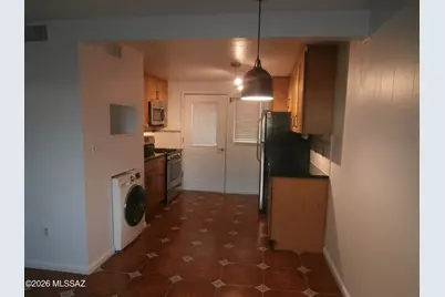 248 S Paseo Lobo #D, Green Valley, AZ 85614 - Photo 15