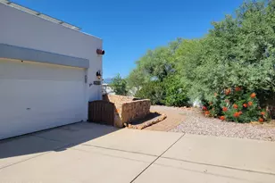 1798 Go Ct, Rio Rico, AZ 85648 - Photo 3