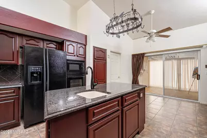 1820 W Wimbledon Way, Oro Valley, AZ 85737 - Photo 9