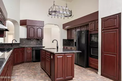 1820 W Wimbledon Way, Oro Valley, AZ 85737 - Photo 7