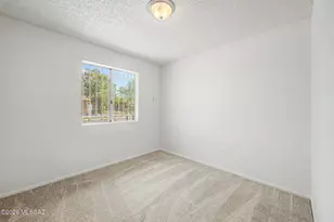 6650 S Draper Rd, Tucson, AZ 85757 - Photo 13