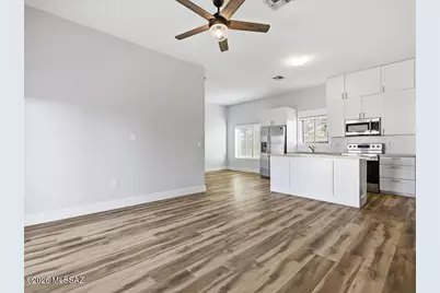 8790 N Morning View Drive, Tucson, AZ 85704 - Photo 31