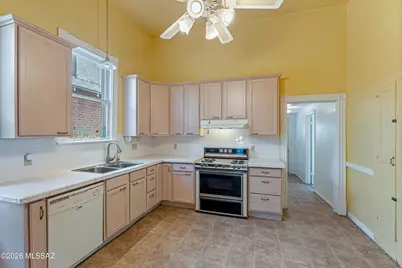 423 S 5th Avenue, Tucson, AZ 85701 - Photo 11