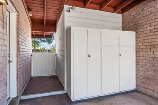 5725 E 10th St, Tucson, AZ 85711 - Photo 25