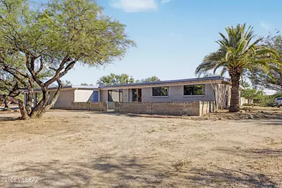 11150 E Sundance Drive, Tucson, AZ 85749 - Photo 3