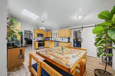 8502 E 24th Street, Tucson, AZ 85710 - Photo 3