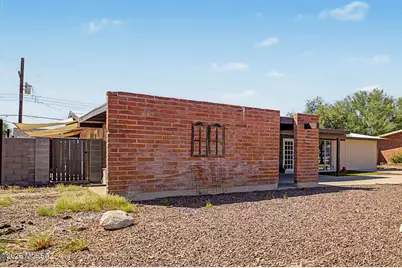 8502 E 24th Street, Tucson, AZ 85710 - Photo 11