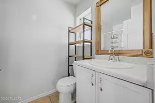 7639 E Valley Overlook Dr, Tucson, AZ 85710 - Photo 17