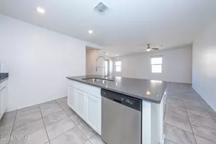 2943 W Dakota Vista Way, Tucson, AZ 85746 - Photo 13