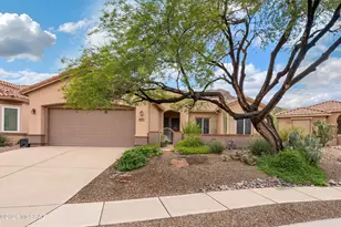 9567 N Antler Ridge Dr, Tucson, AZ 85743 - Photo 1