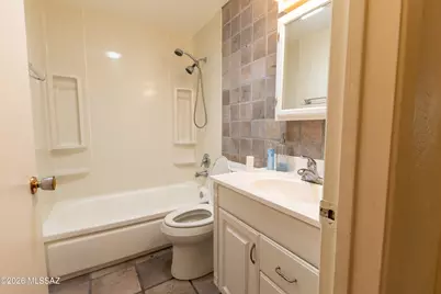 7110 E 34th Street E, Tucson, AZ 85710 - Photo 23