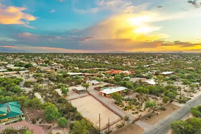 9420 E Sierra Street, Tucson, AZ 85710 - Photo 1