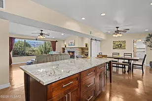 9420 E Sierra St, Tucson, AZ 85710 - Photo 13