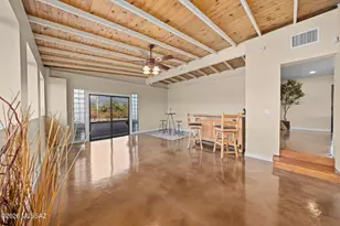 9420 E Sierra St, Tucson, AZ 85710 - Photo 17