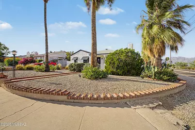 4655 E 8th Street, Tucson, AZ 85711 - Photo 3