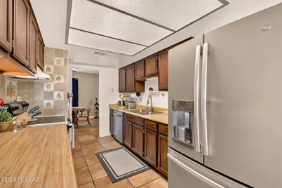 10800 E Snyder Road, Tucson, AZ 85749 - Photo 21