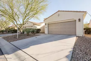 1744 E Burning Hill Dr, Green Valley, AZ 85614 - Photo 1