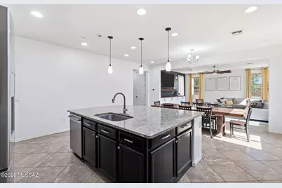 829 W Calle Ocarina, Sahuarita, AZ 85629 - Photo 17