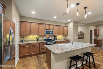 850 N Broken Hills Drive, Green Valley, AZ 85614 - Photo 7