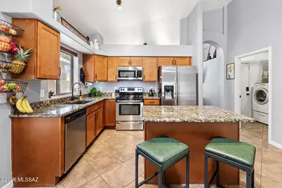 6441 W Wenden Way, Tucson, AZ 85743 - Photo 11