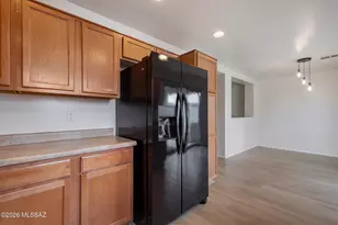 33912 S Farmers Way, Red Rock, AZ 85145 - Photo 15