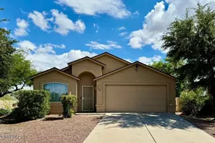 10486 E Jerrell Cove St, Tucson, AZ 85747 - Photo 1