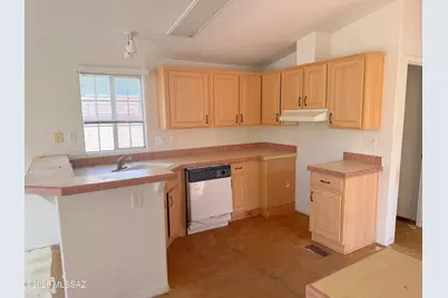 1327 W Vuelta Las Campanas, Sahuarita, AZ 85629 - Photo 5